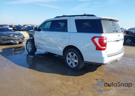 2020 Ford Expedition Xlt z USA, uszkodzony, nr VIN 1FMJU1HT8LEA61659